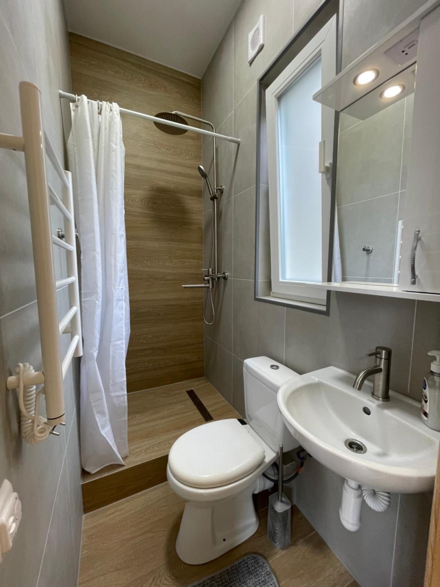 У Оксани Hotel Solociîn Exterior foto